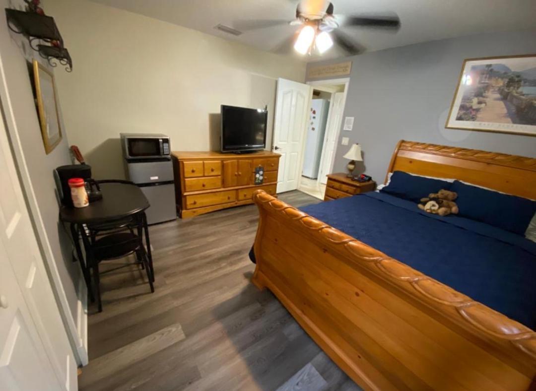 A Treasure Coast Gem- Private Entrance And Private Bathroom Port St. Lucie Екстериор снимка